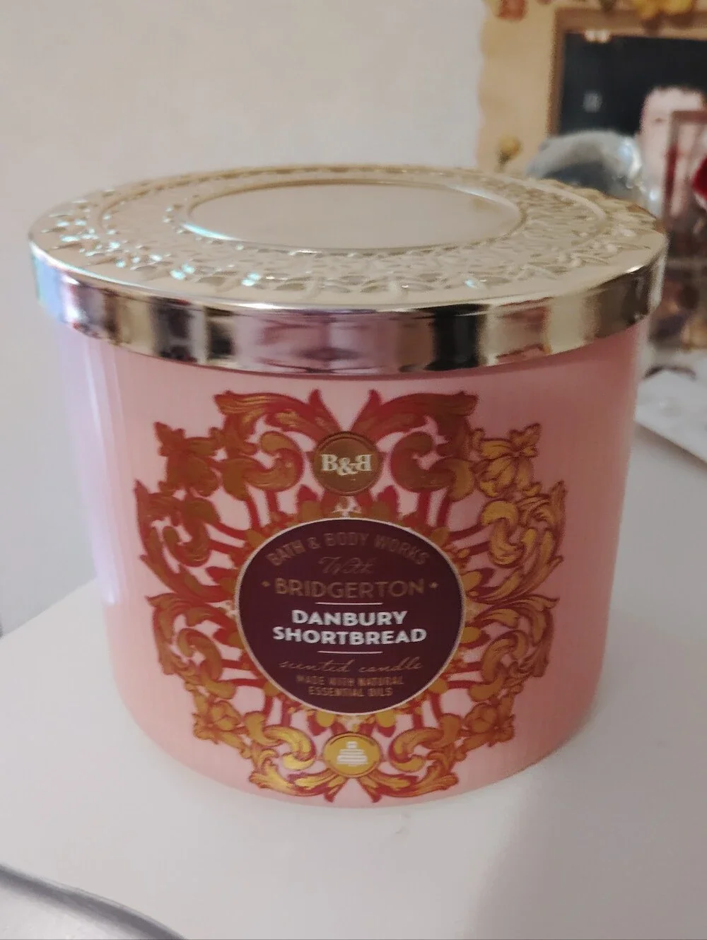 Rare New Bath & Body Works Bridgerton Danbury Shortbread Candle +Wallflowers Set